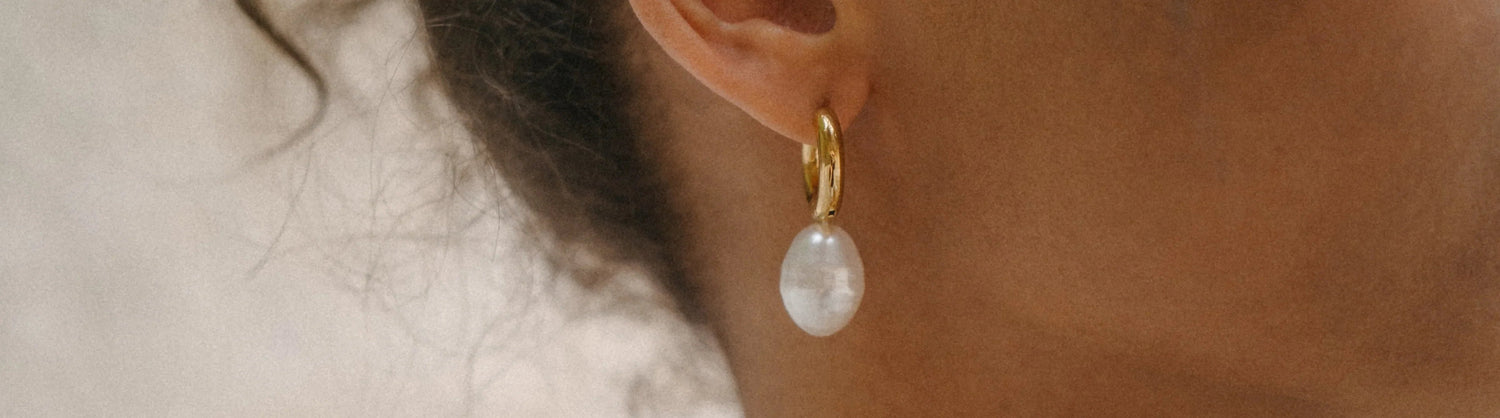 Jewelry with pearls - INT PURELEI