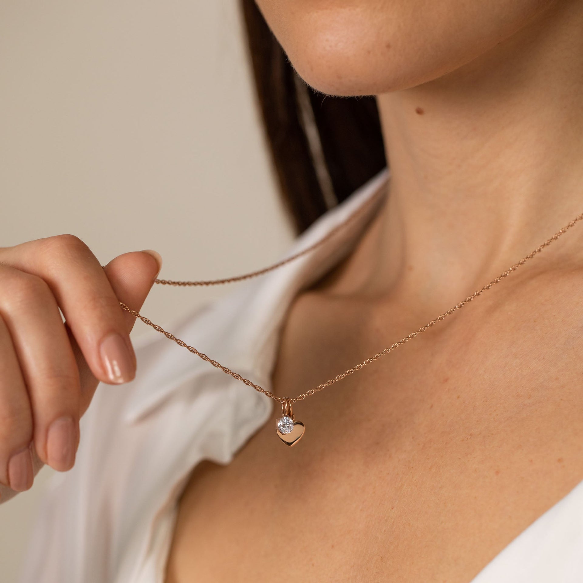 Brave Kette von PURELEI in Roségold mit Herz- und Zirkonia-Anhänger, elegant und nickelfrei.