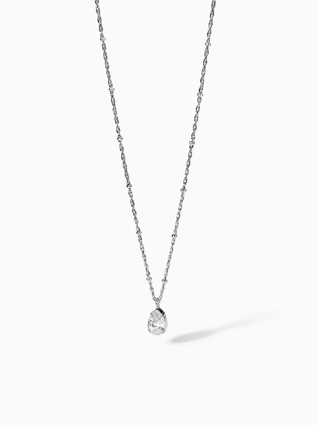 Felice Kette von PURELEI mit weißem Zirkonia-Tropfen, nickelfrei, feingliedrige Edelstahlkette, zeitlose Eleganz.