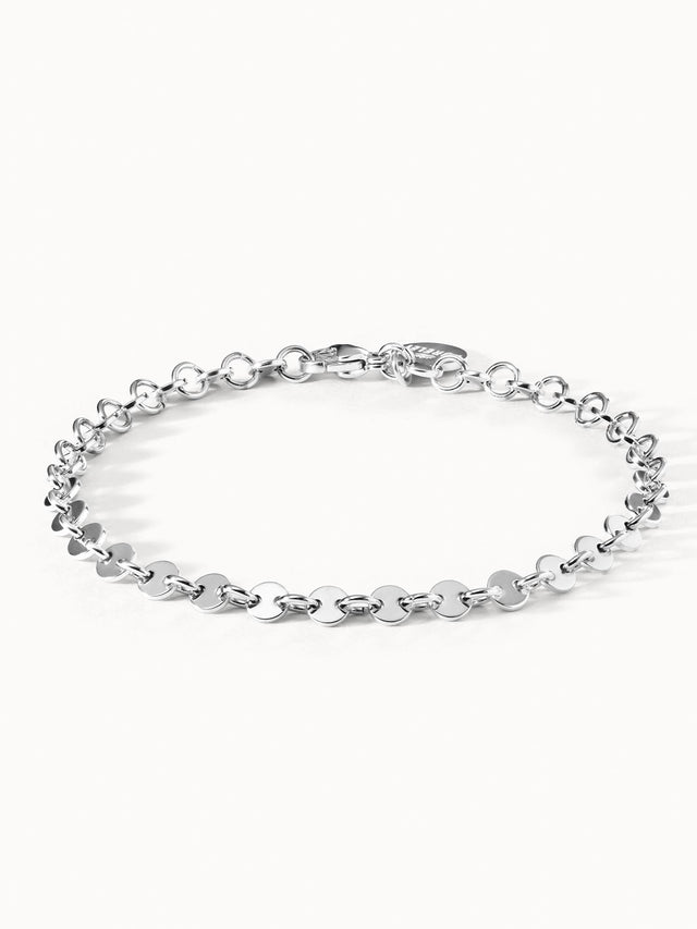 Silbernes Armband mit runden Elementen, elegant und modern, von PURELEI.