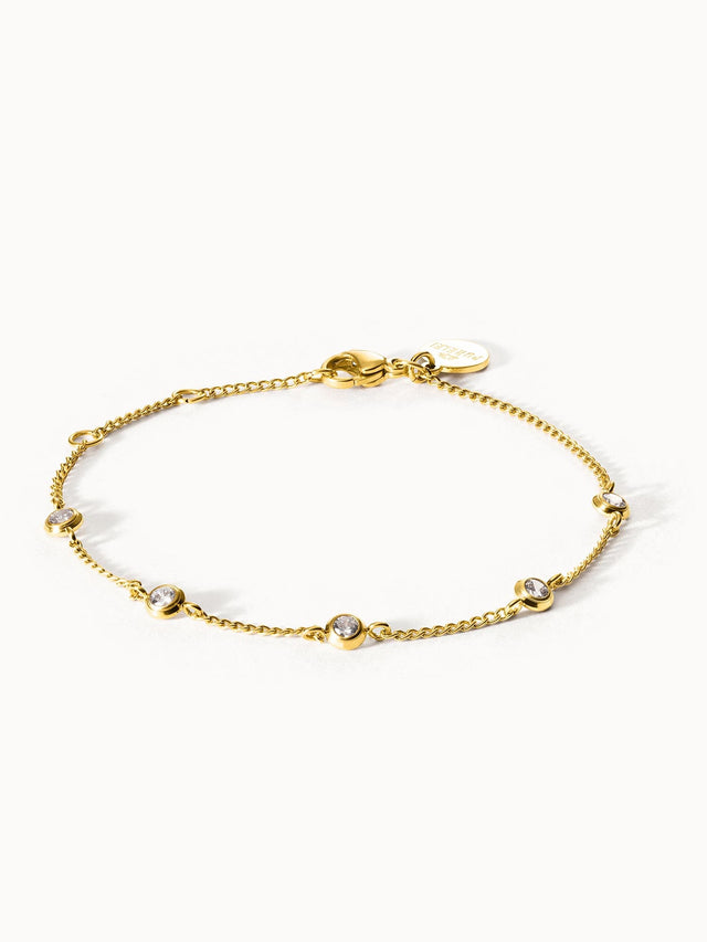 Goldenes Armband mit funkelnden Details von PURELEI, elegant und feminin.