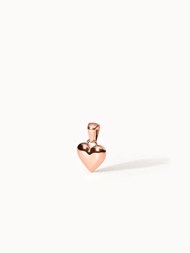 PURELEI Aloha Love Charm Herzanhänger aus 18K rosévergoldetem Edelstahl, elegant und zeitlos minimalistisch.