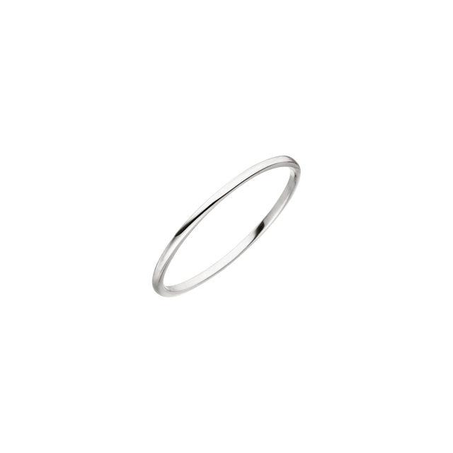Lihini Ring aus nickelfreiem, silbernem Edelstahl, minimalistisch elegant, PURELEI feminine Ästhetik in klarem Design.