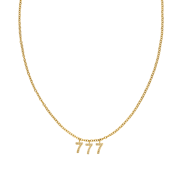 Feine 18K Goldkette mit glitzernden Zirkonia-Anhängern „777“, elegant und zeitlos  von PURELEI.